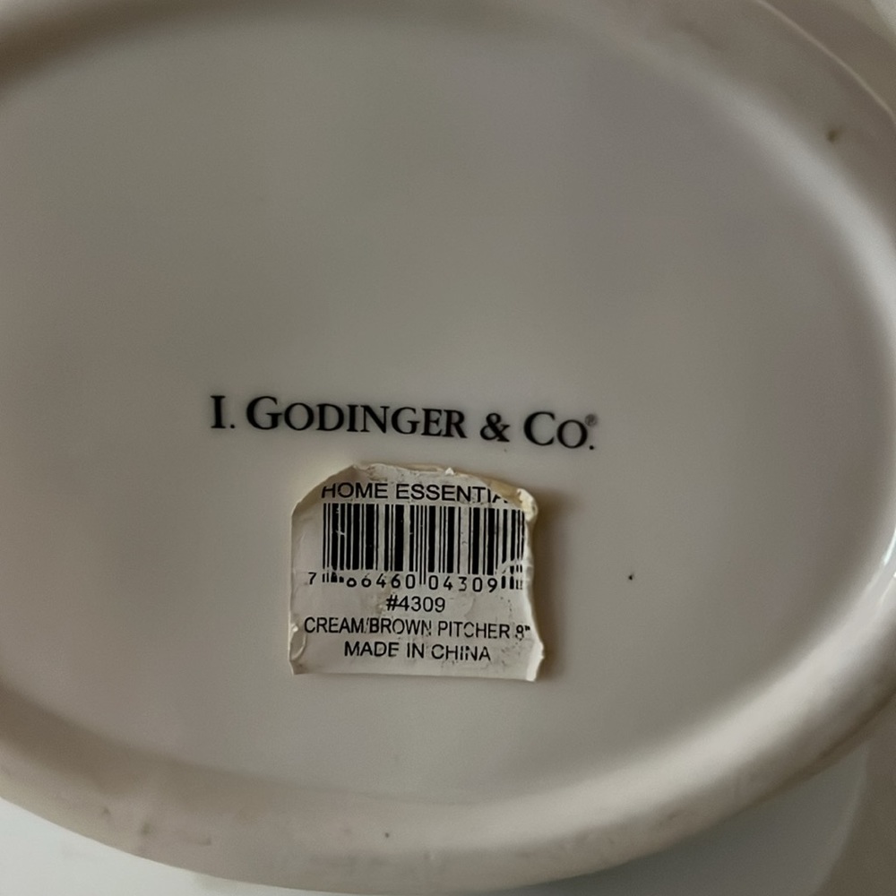 I. Disinter & Co cream brown porcelain pitcher - Picture 5 of 6